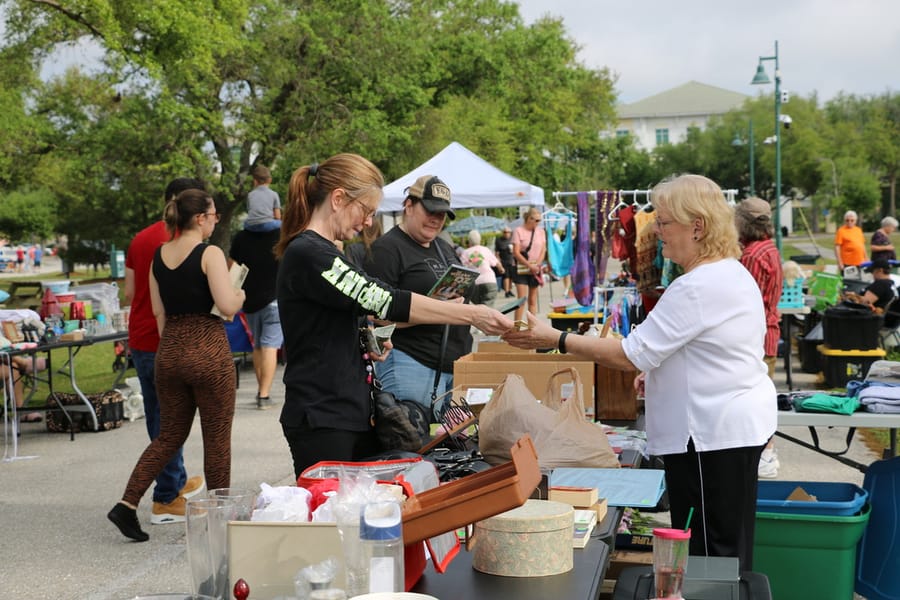 CommunityYardSale_20240316 (171)