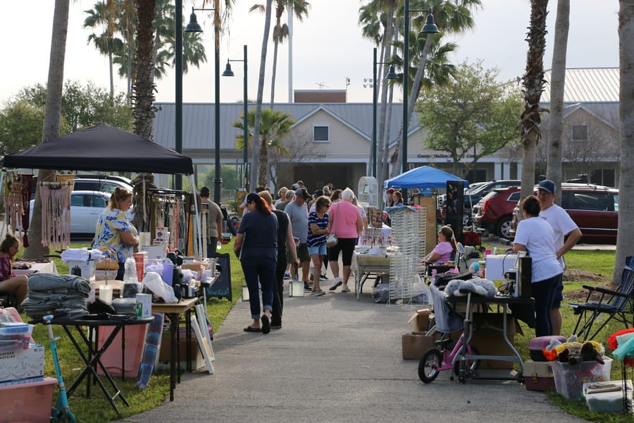CommunityYardSale_20240316 (18)