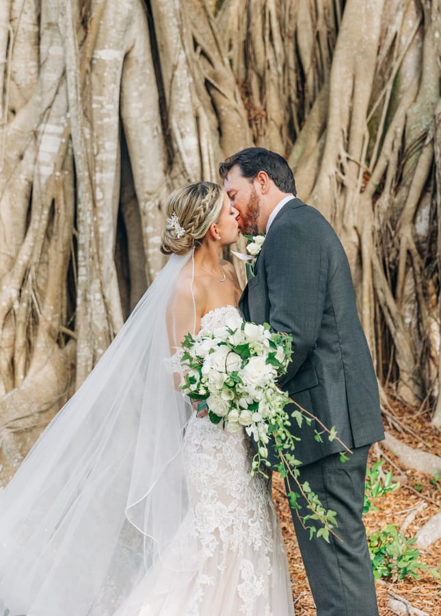 MarissaandGregWeddingDay-209