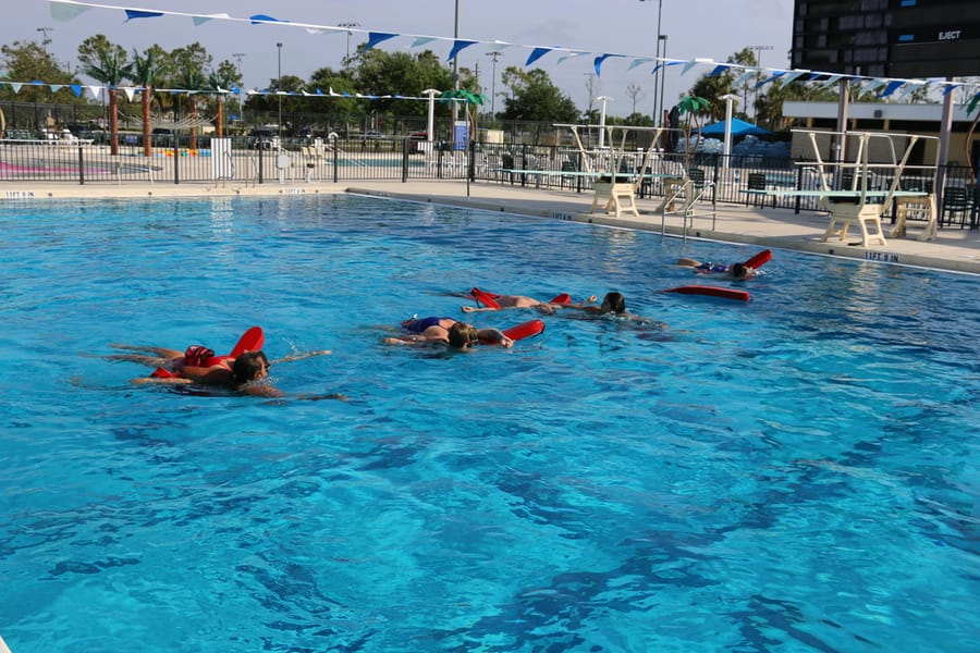 American Red Cross Lifeguard Training_03.27 (114)