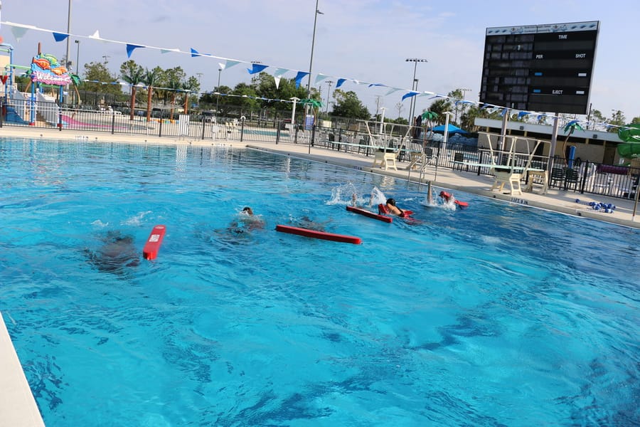 American Red Cross Lifeguard Training_03.27 (92)