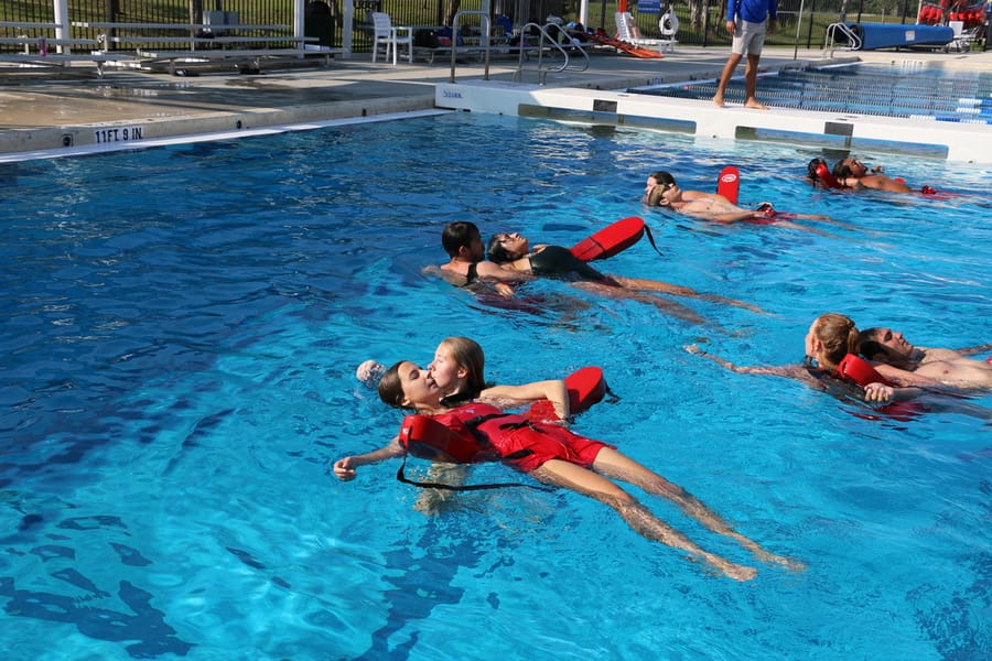 American Red Cross Lifeguard Training_03.27 (150)