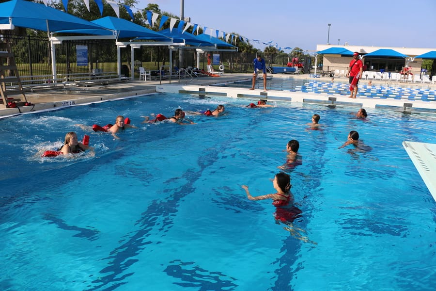American Red Cross Lifeguard Training_03.27 (135)