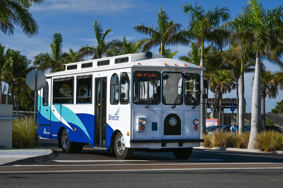 20240320_Route77SiestaIslander_010_SD