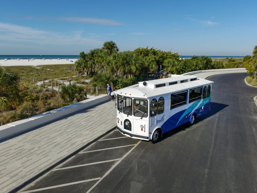 20240321_Route77SiestaIslander_001_SB