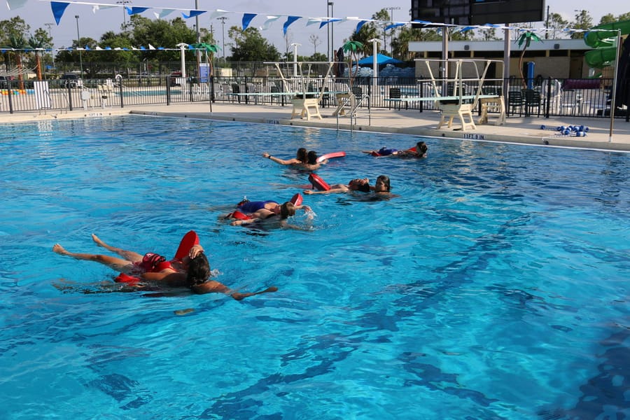 American Red Cross Lifeguard Training_03.27 (115)