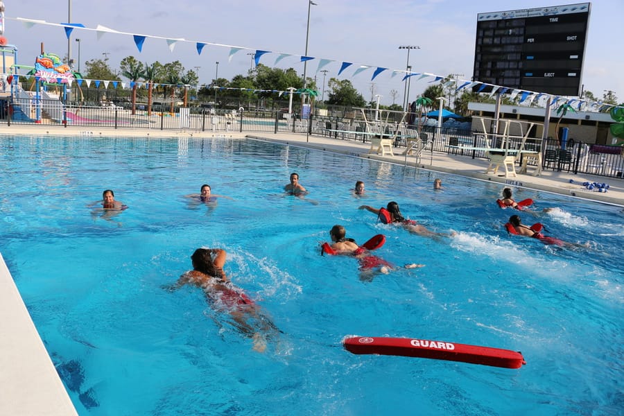 American Red Cross Lifeguard Training_03.27 (91)
