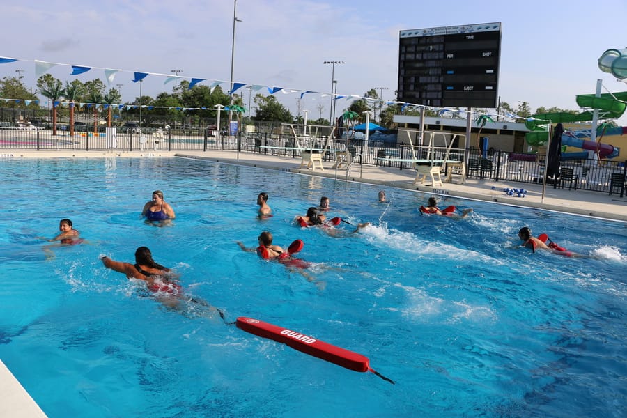 American Red Cross Lifeguard Training_03.27 (112)
