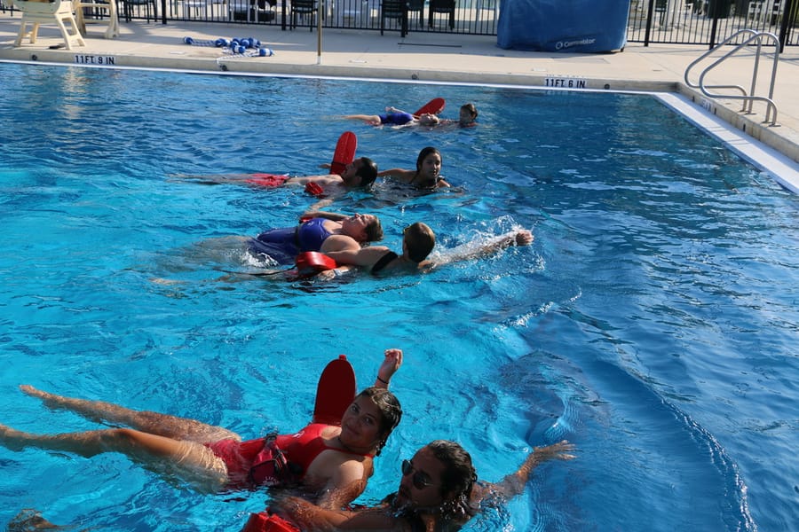 American Red Cross Lifeguard Training_03.27 (103)