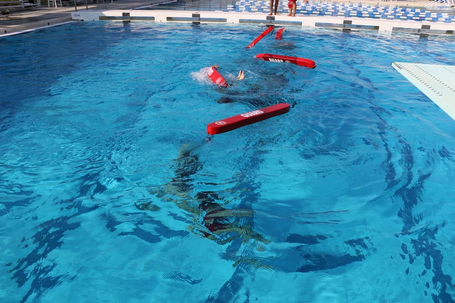 American Red Cross Lifeguard Training_03.27 (140)