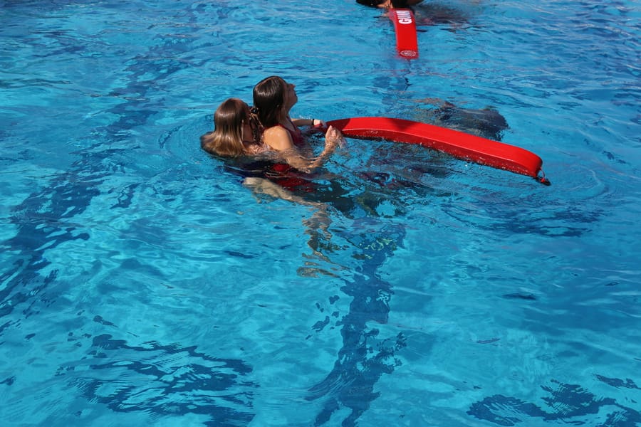 American Red Cross Lifeguard Training_03.27 (142)