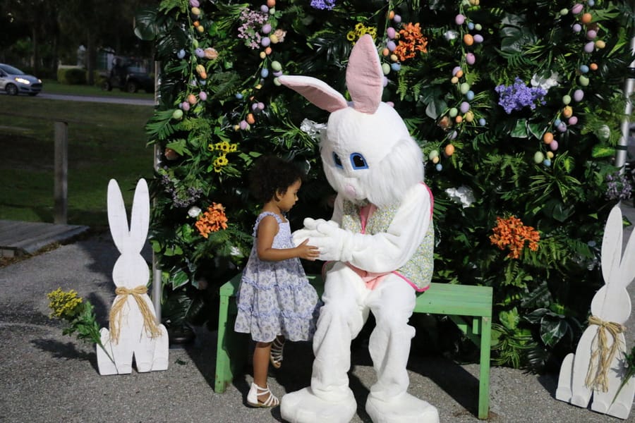 Flashlight_Egg_Hunt_20240329 (159)