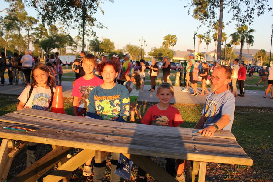 Flashlight_Egg_Hunt_20240329 (16)