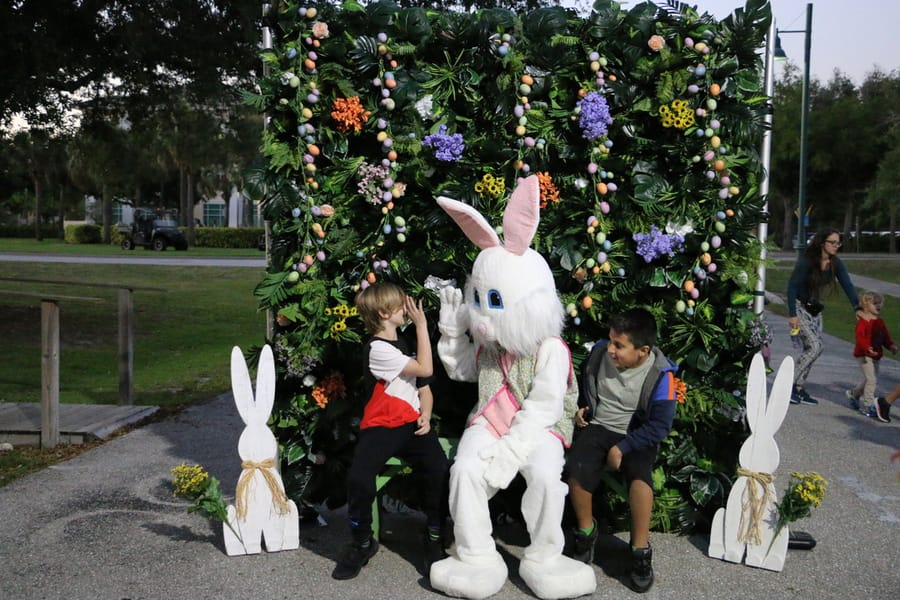 Flashlight_Egg_Hunt_20240329 (151)