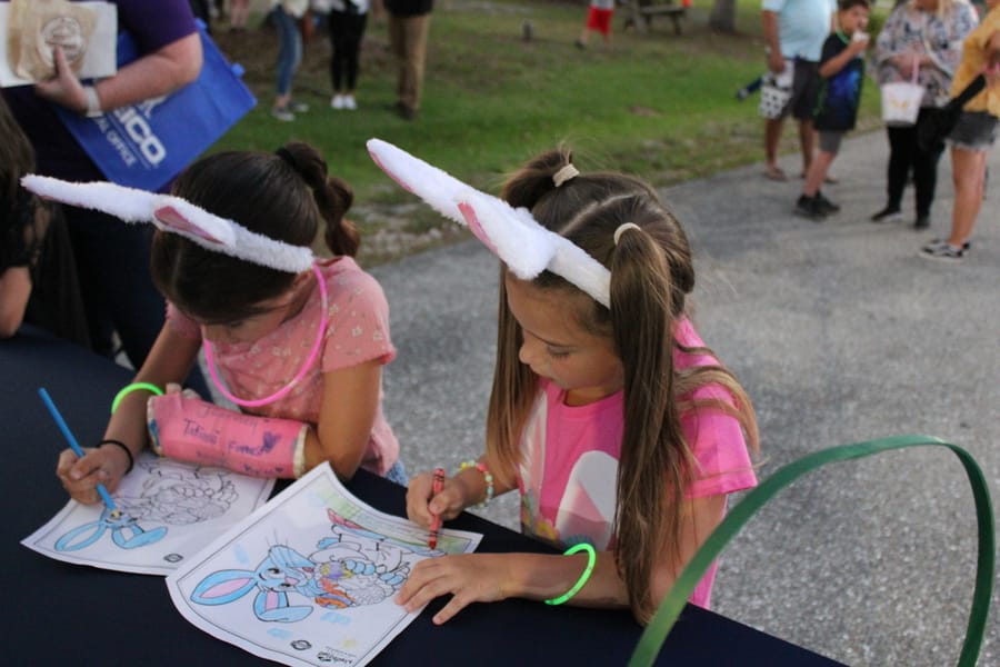 Flashlight_Egg_Hunt_20240329 (43)