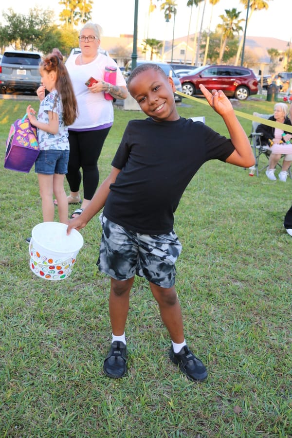 Flashlight_Egg_Hunt_20240329 (90)
