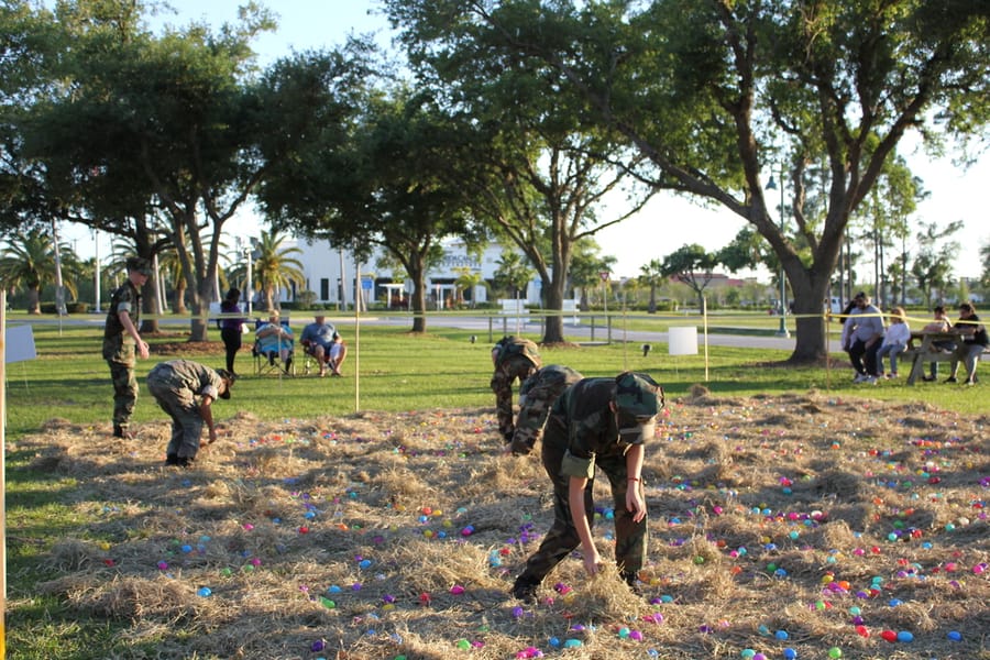 Flashlight_Egg_Hunt_20240329 (2)