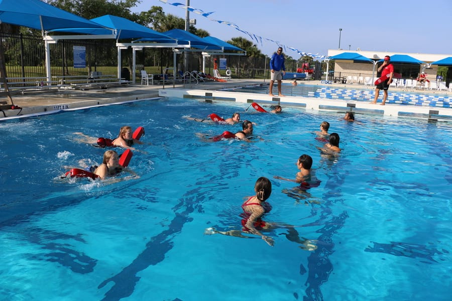 American Red Cross Lifeguard Training_03.27 (165)