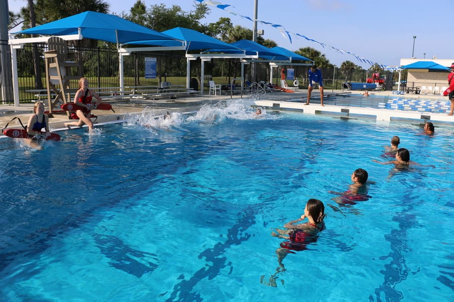 American Red Cross Lifeguard Training_03.27 (164)