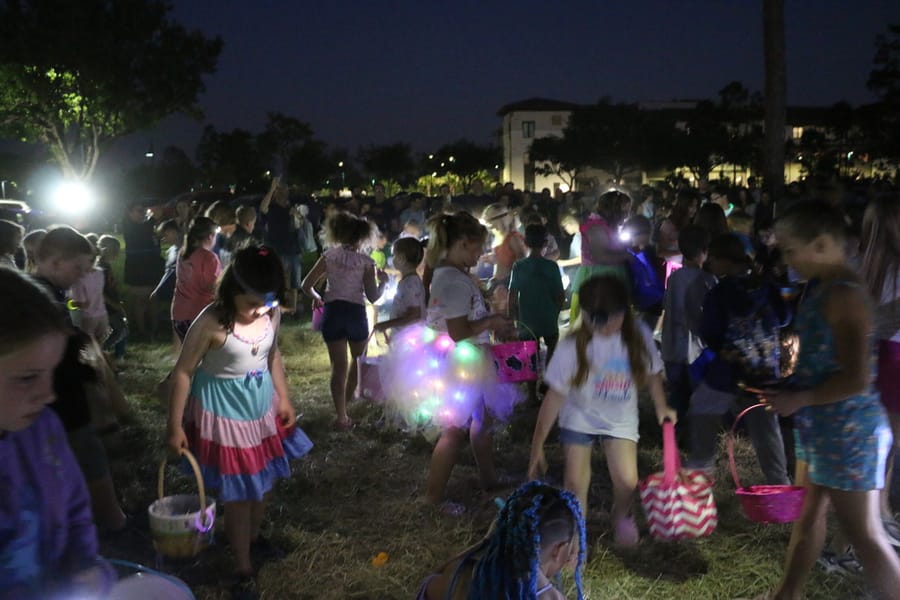 Flashlight_Egg_Hunt_20240329 (214)