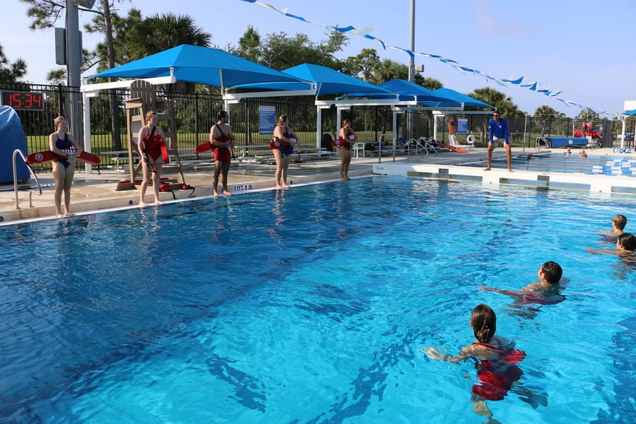 American Red Cross Lifeguard Training_03.27 (161)