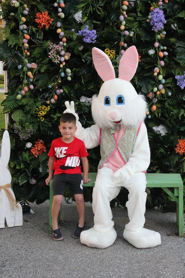 Flashlight_Egg_Hunt_20240329 (31)