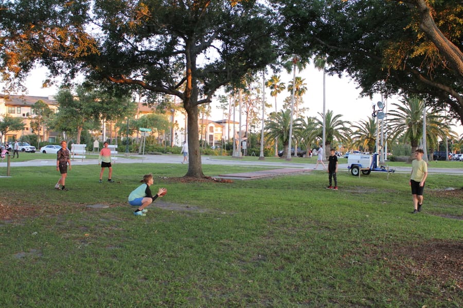 Flashlight_Egg_Hunt_20240329 (34)