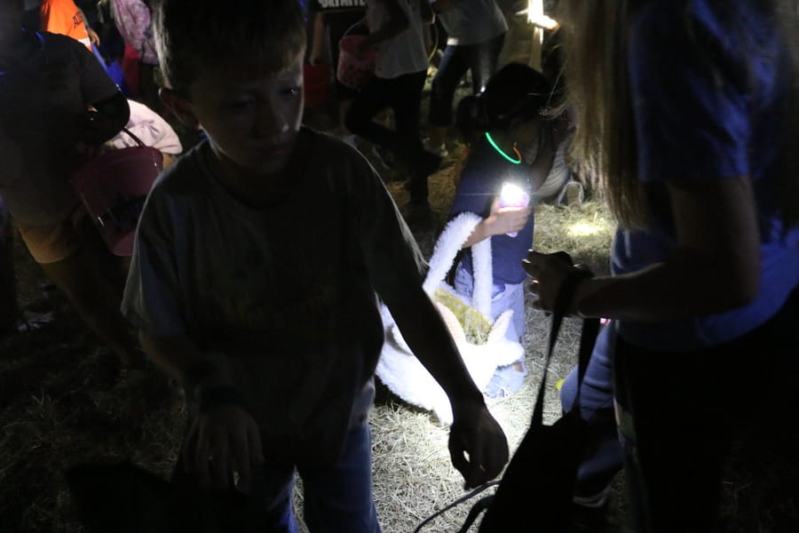 Flashlight_Egg_Hunt_20240329 (218)