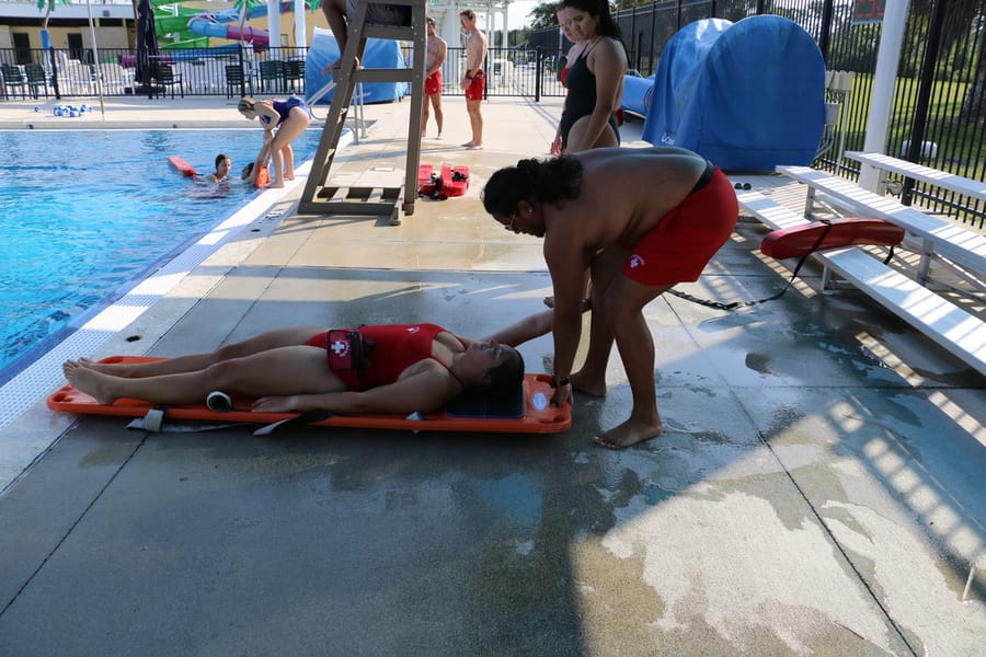 American Red Cross Lifeguard Training_03.27 (193)