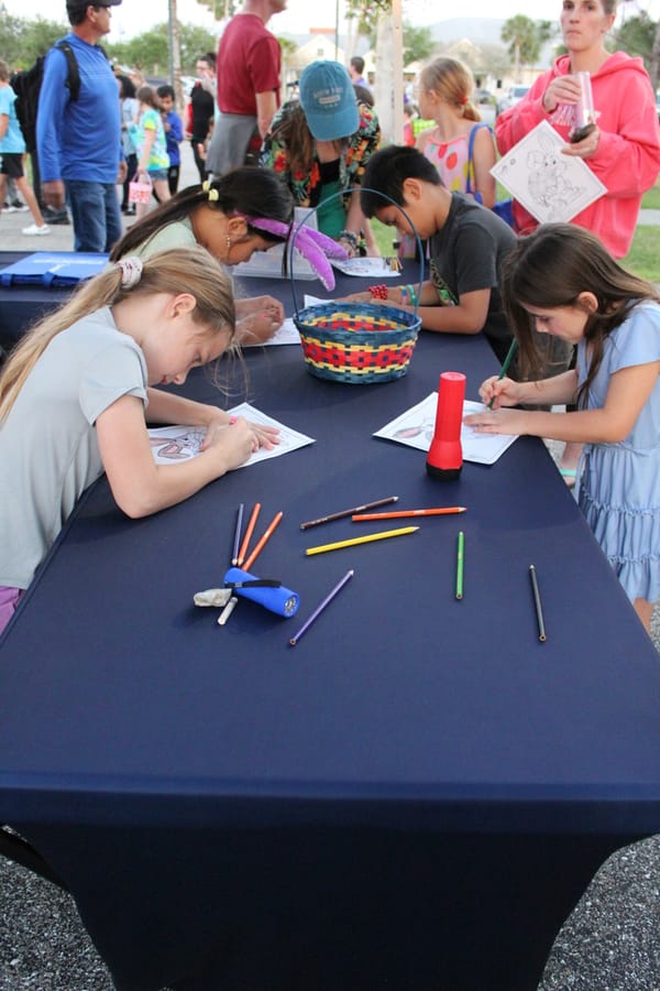 Flashlight_Egg_Hunt_20240329 (40)