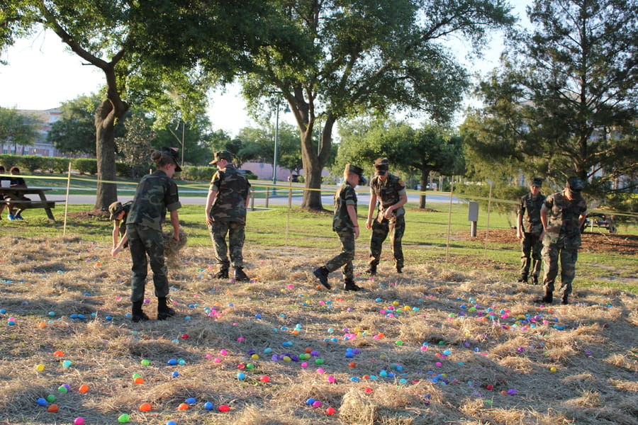 Flashlight_Egg_Hunt_20240329 (6)