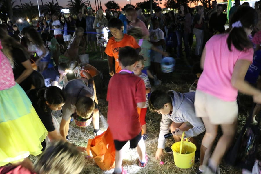 Flashlight_Egg_Hunt_20240329 (205)
