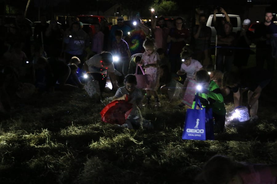 Flashlight_Egg_Hunt_20240329 (189)