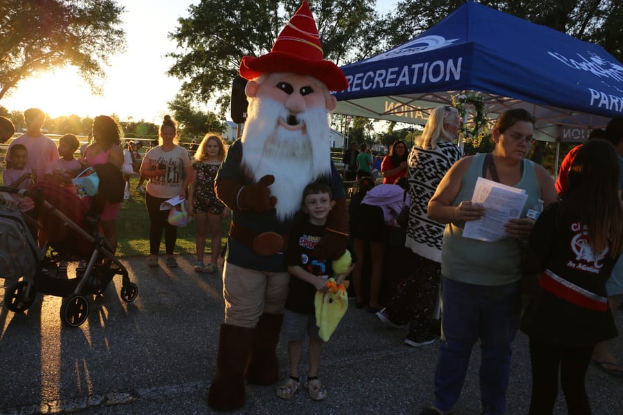 Flashlight_Egg_Hunt_20240329 (77)