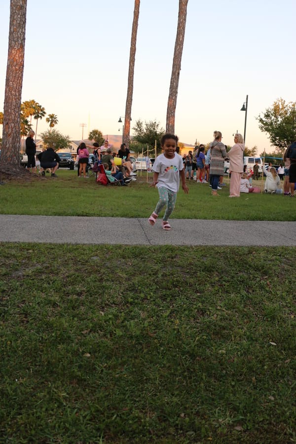 Flashlight_Egg_Hunt_20240329 (105)