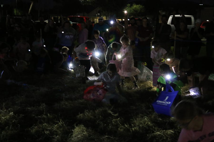 Flashlight_Egg_Hunt_20240329 (188)