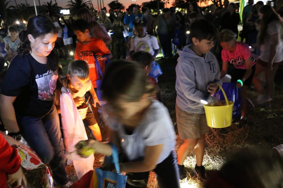 Flashlight_Egg_Hunt_20240329 (206)