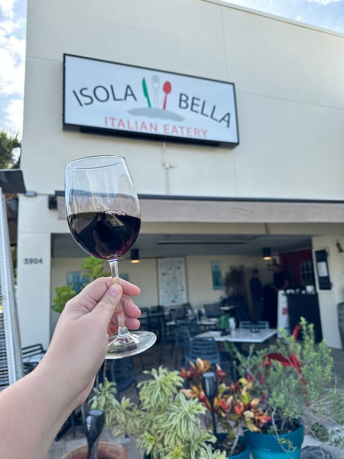 Isola Bella Italian Eatery Restaurant